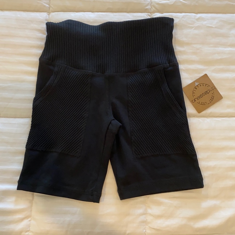 Women’s biker shorts